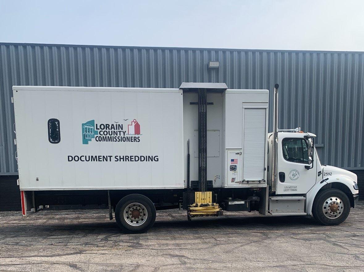 Shred Truck (August 2023) (002)